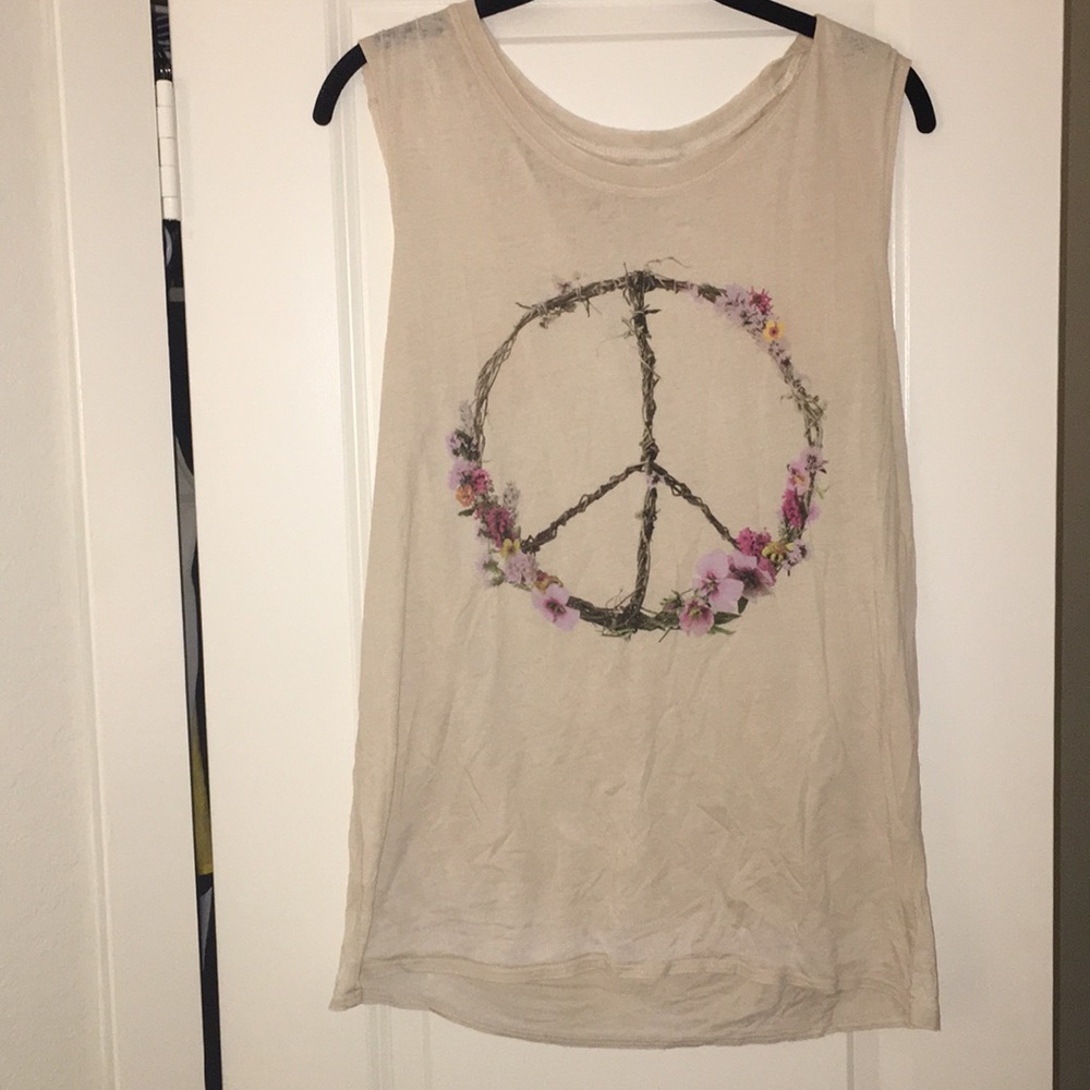 Chaser Peace sign Tank